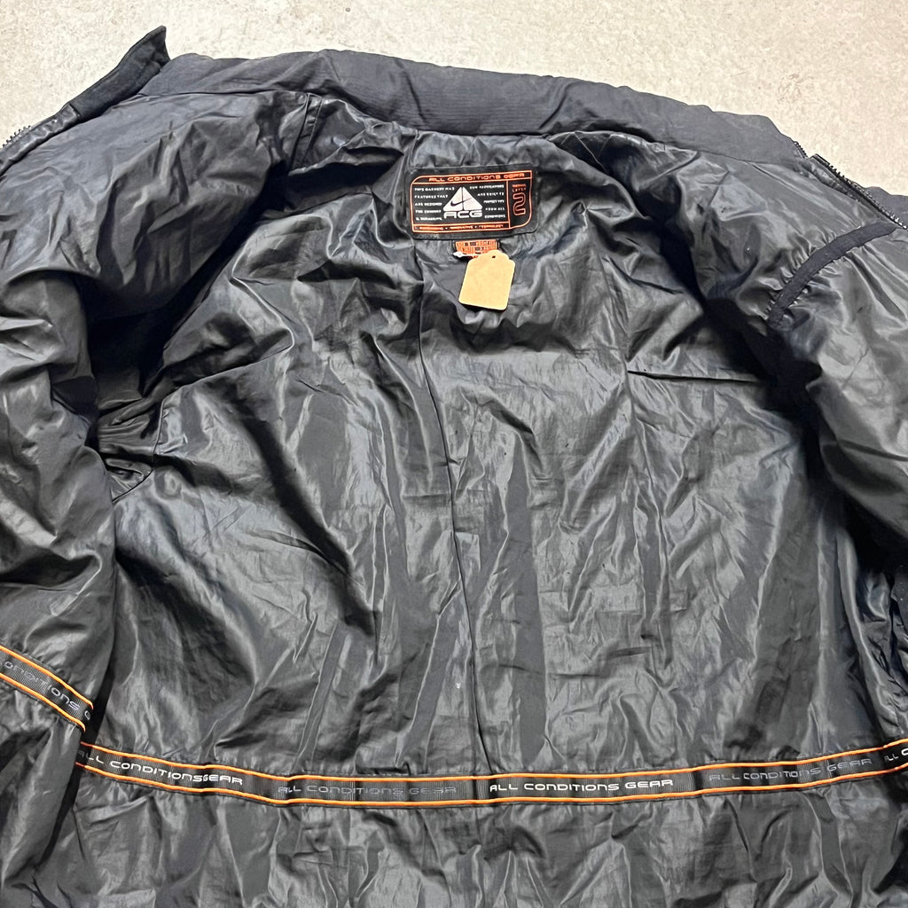 Nike ACG Pufferjacke S