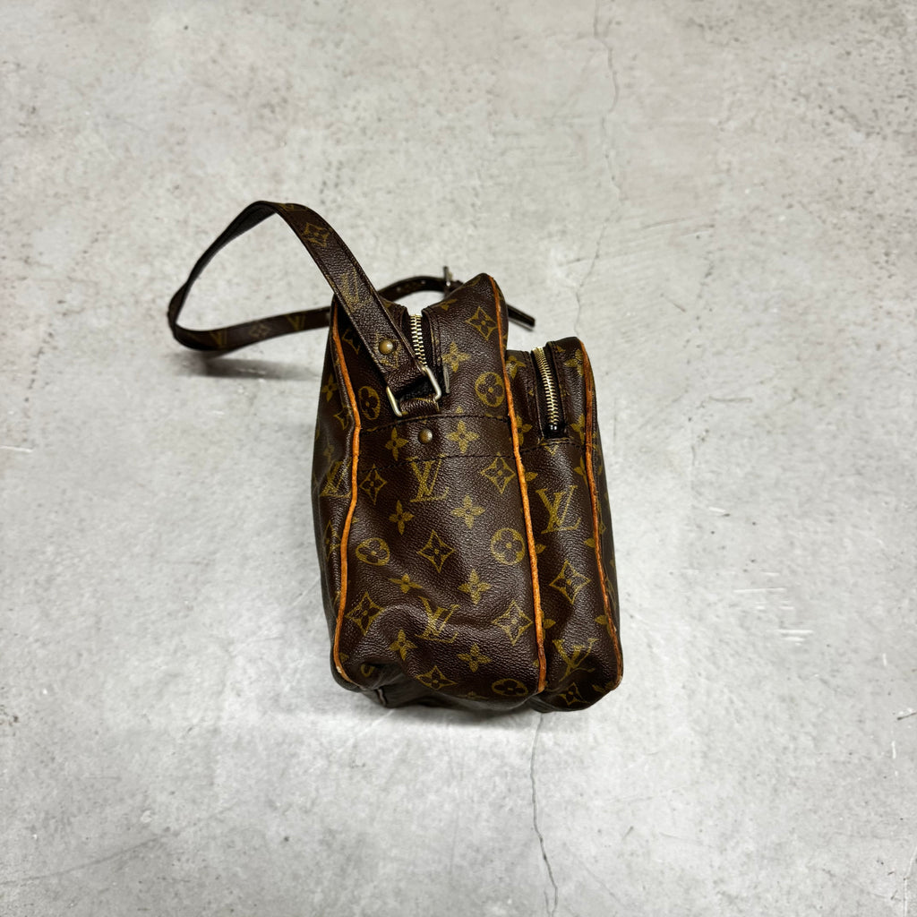 Louis Vuitton Nile GM Shoulder-Bag