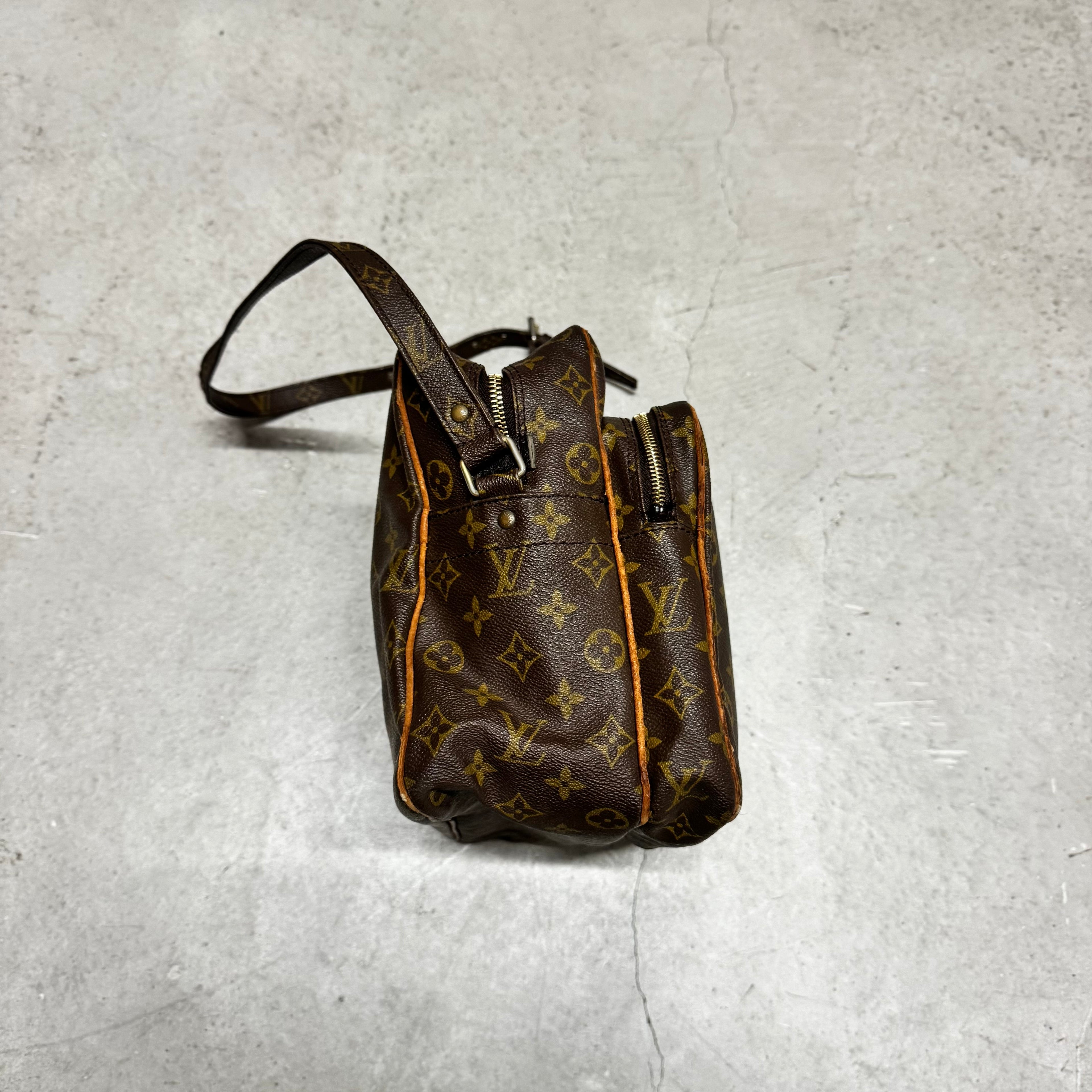 Louis Vuitton Nile GM Shoulder-Bag