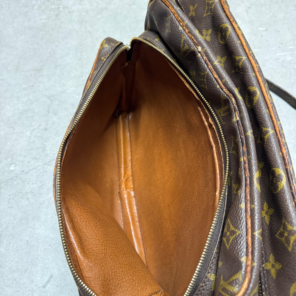 Louis Vuitton Nile GM Shoulder-Bag
