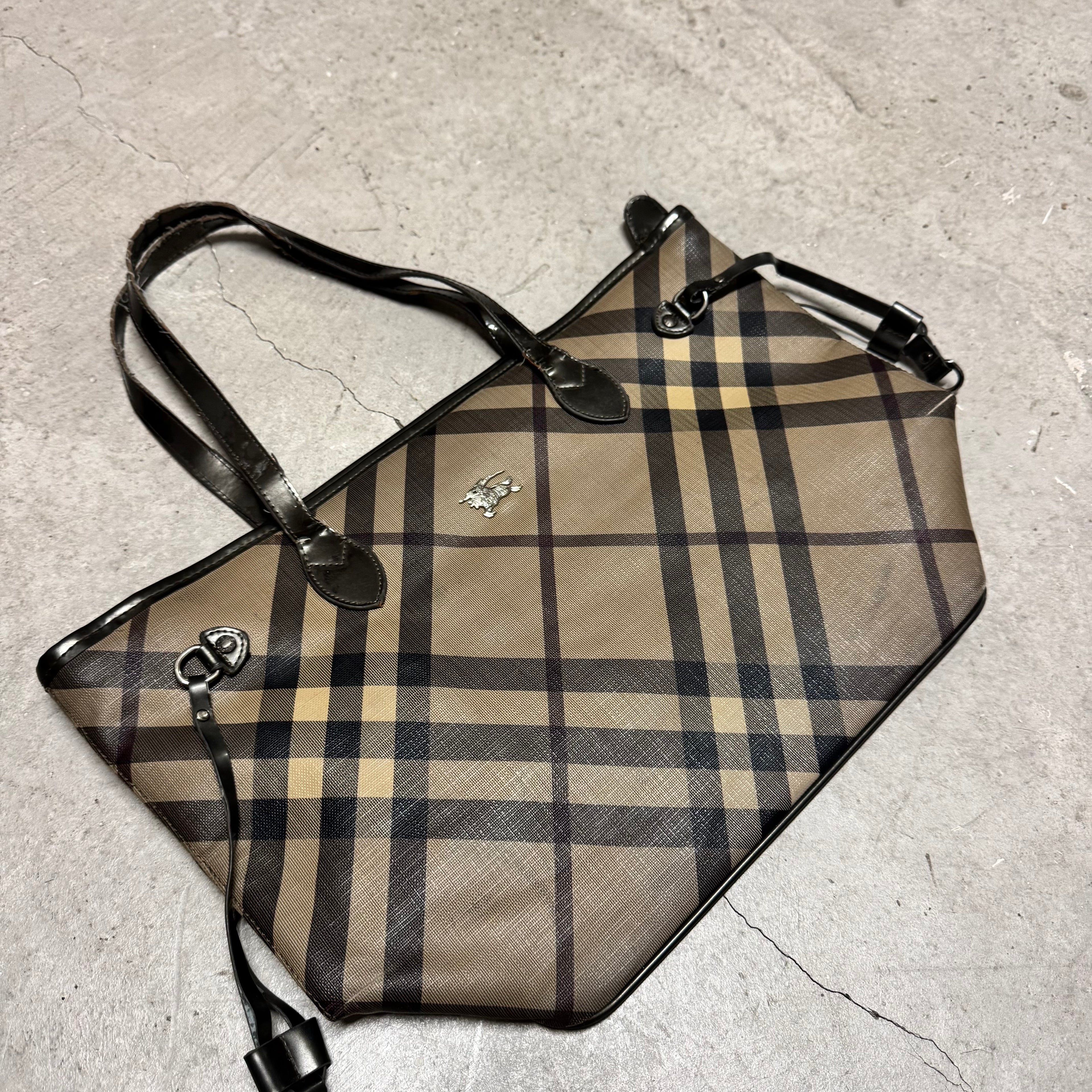 Burberry Henkeltasche