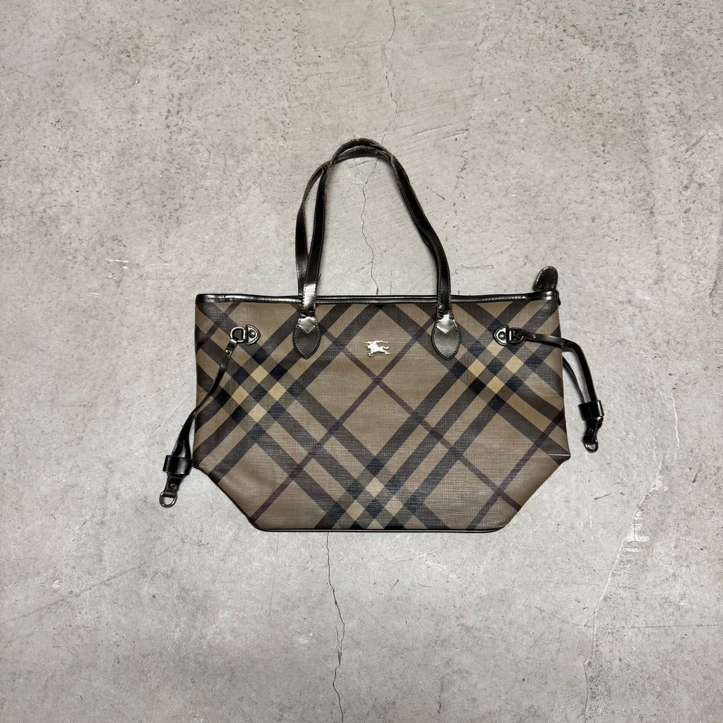 Burberry Henkeltasche
