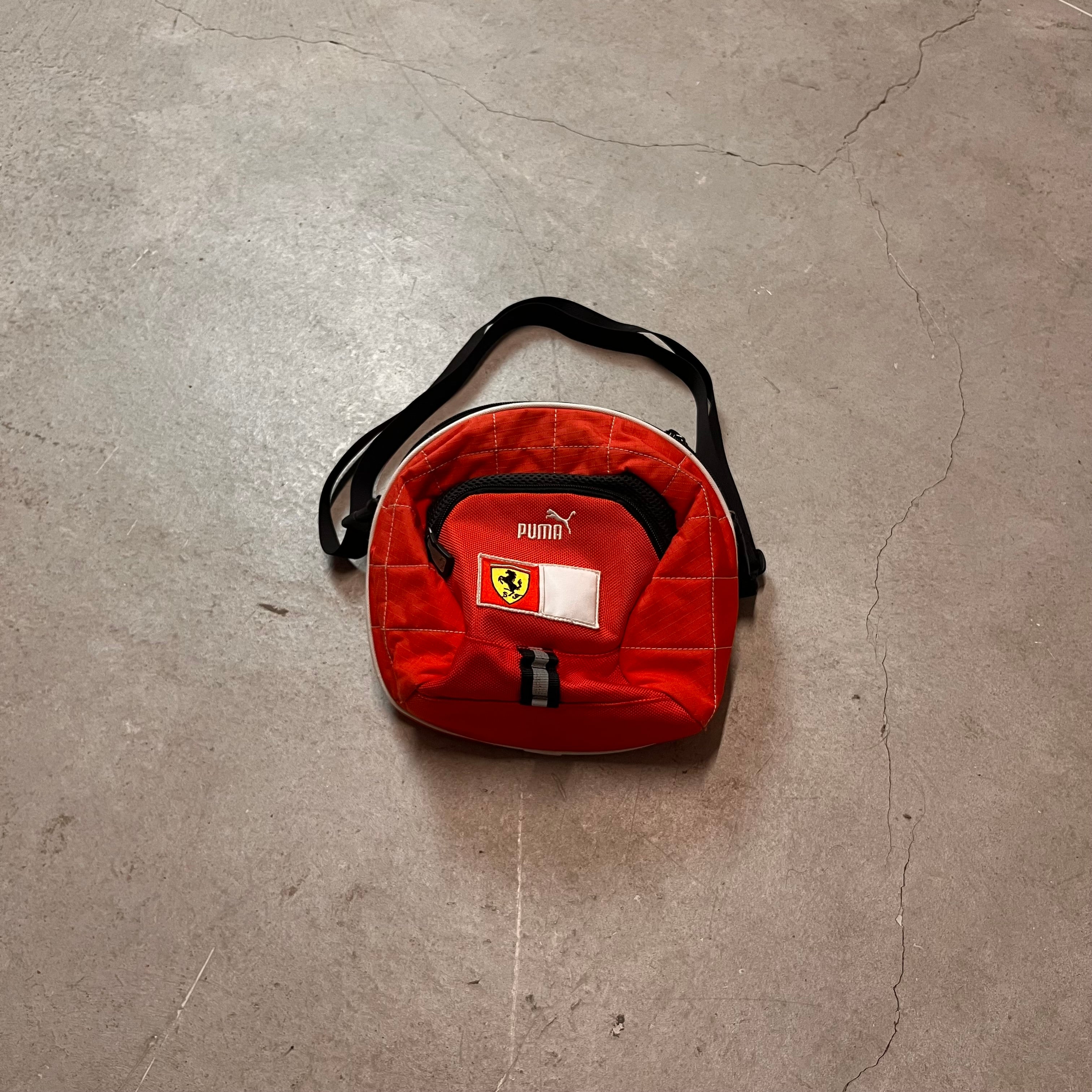 Ferrari x Puma Schultertasche