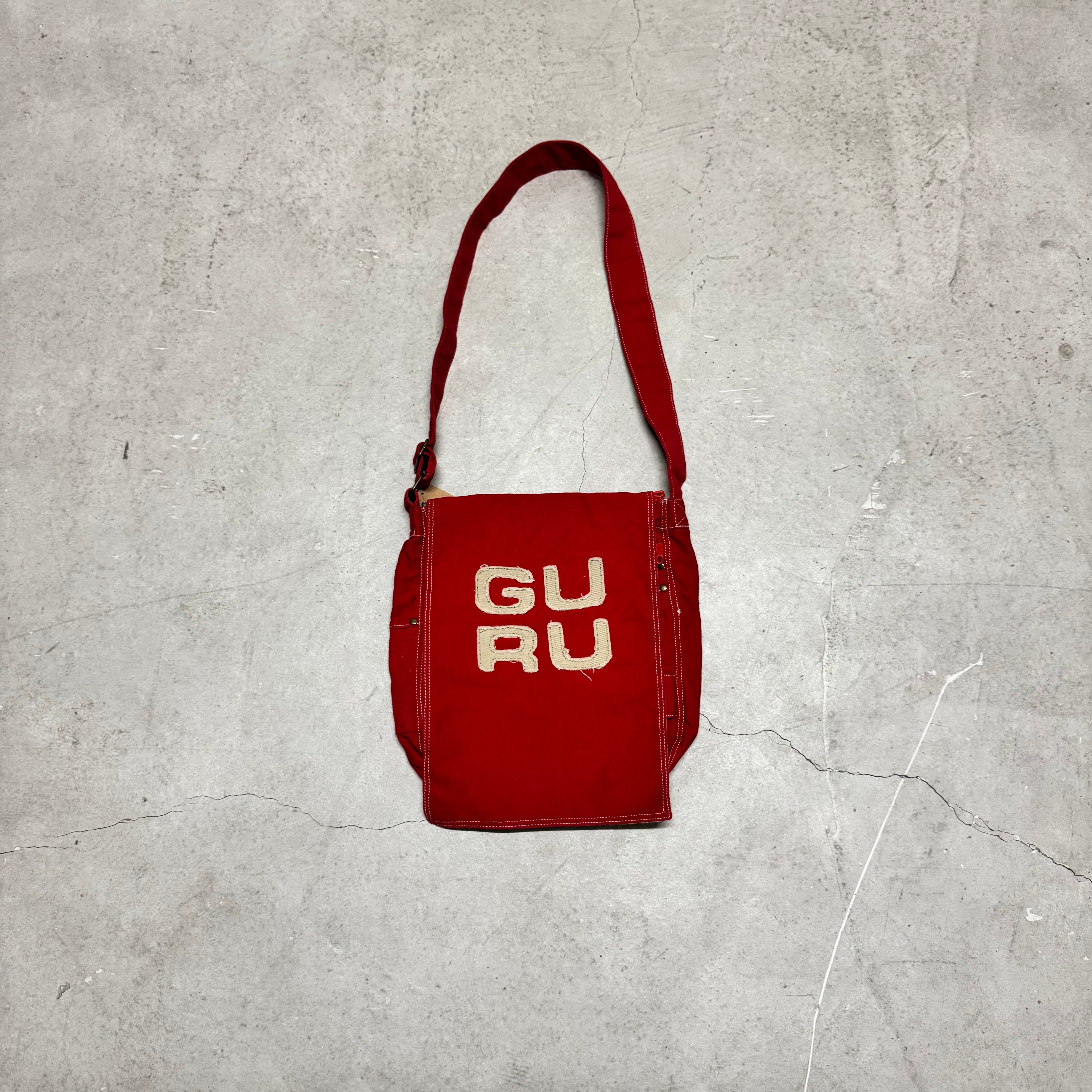 Vintage Guru Tasche Rot