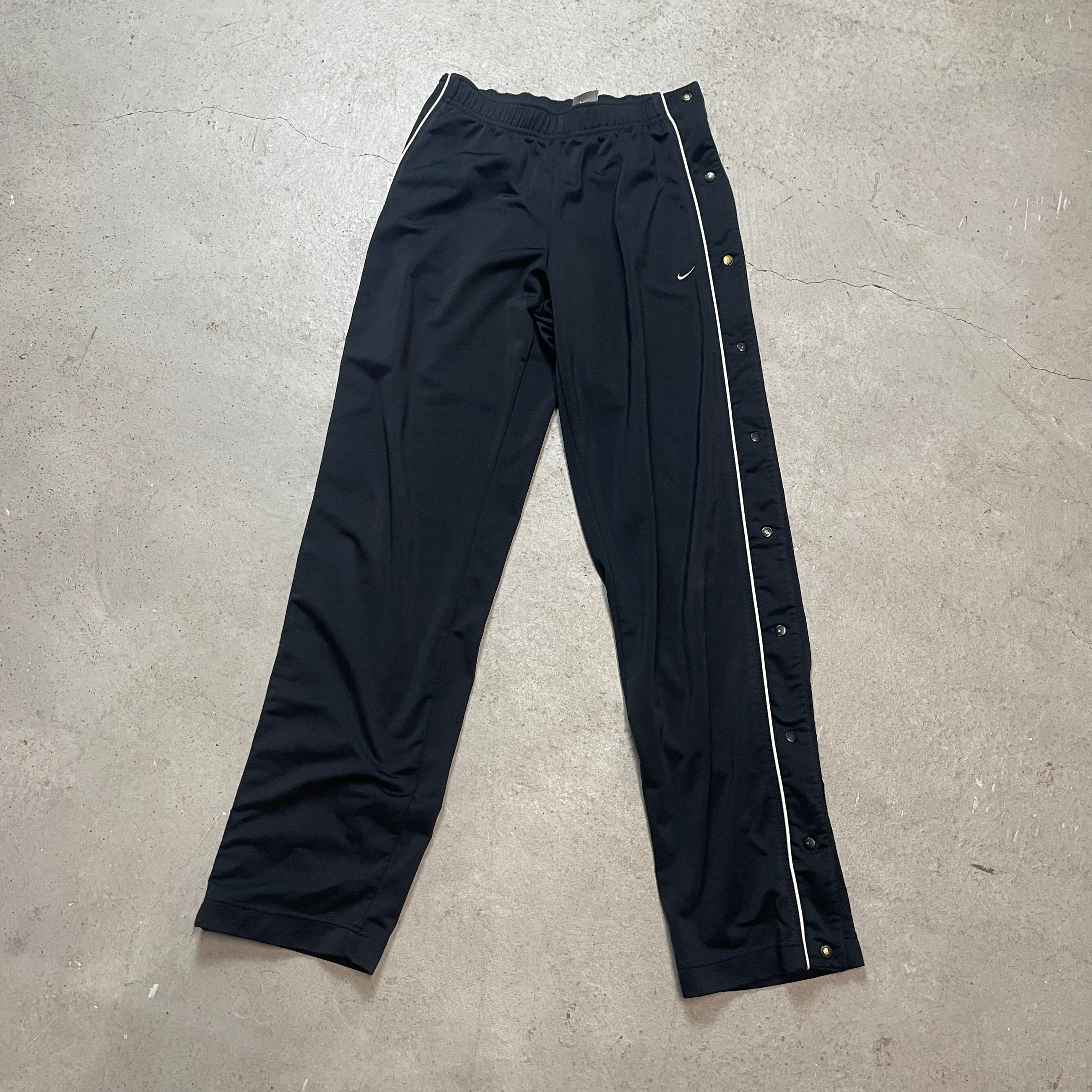 Vintage Nike Trackpants mit Seitenknöpfen